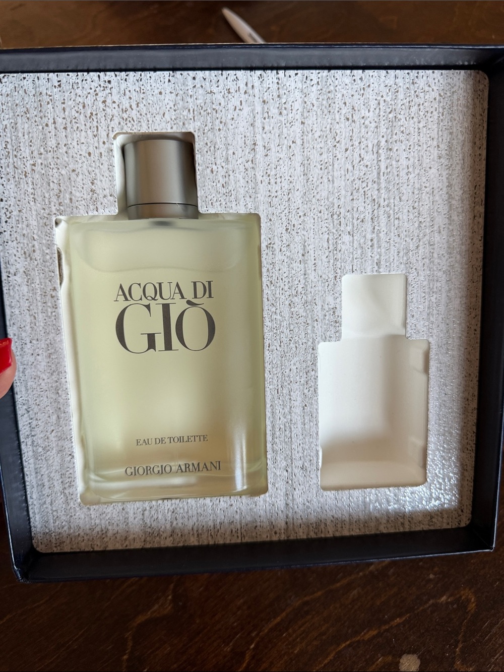 Giorgio Armani Acqua di Giò Eau de Toilette - Pale Yellow Bottle